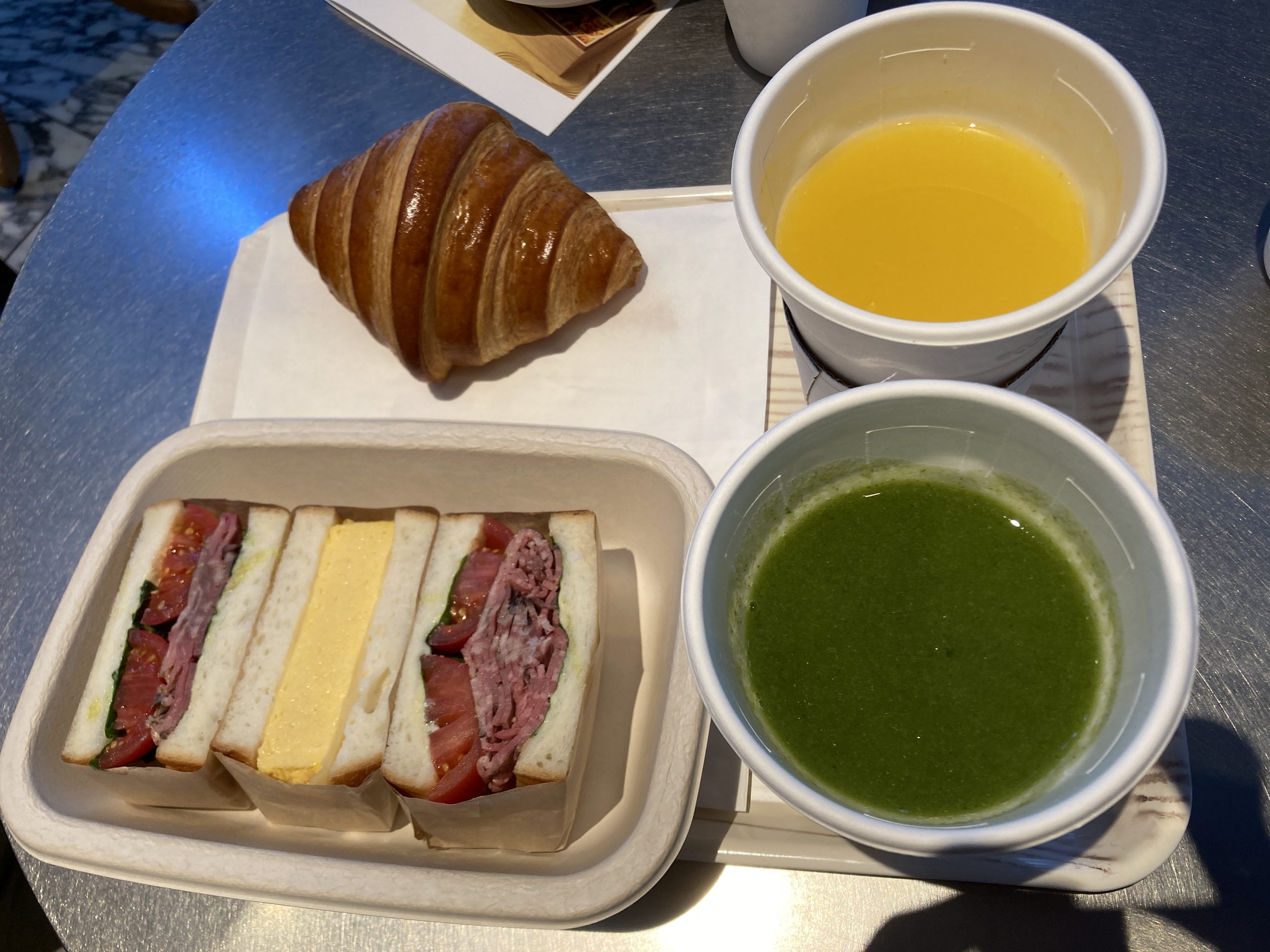 カフェ３連続！まずは「マンダリンオリエンタル東京」で大人気のグルメショップの朝食に行って来ました☆